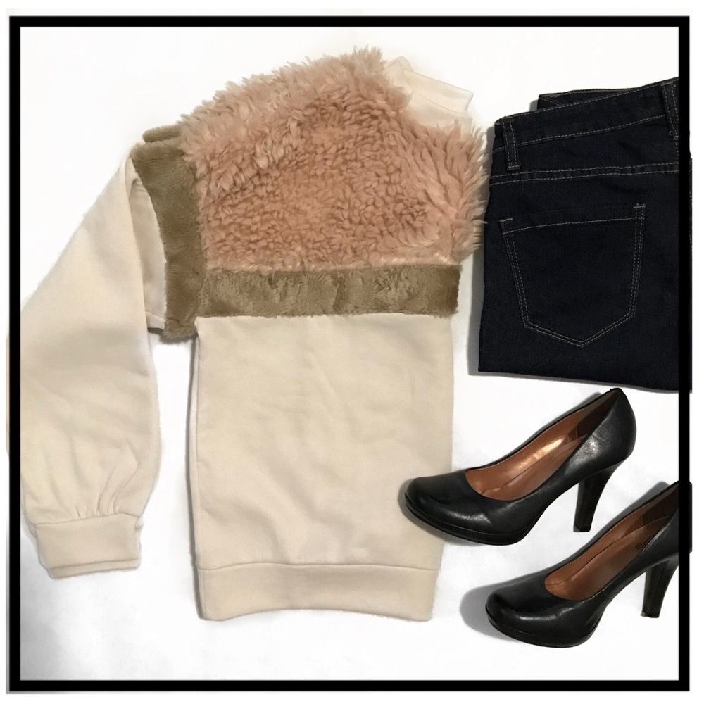 Zara faux fur sweatshirt